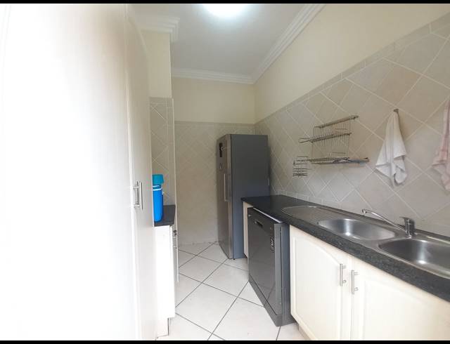 4 BEDROOM APARTMENT FOR SALE IN SHELLY BEACH